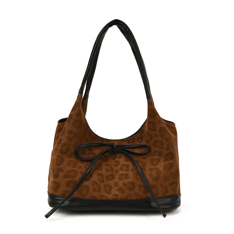 Leopard Print Bag Women's Large-capacity 2025 New Autumn and Winter Versatile Retro Shoulder Bag Popular Commuter Tote Bag This Year