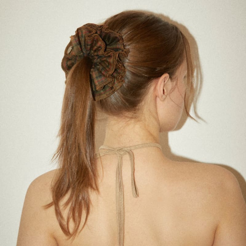 

Любимые резинки-скранчи в клетку_FW_01_Хаки Khaki