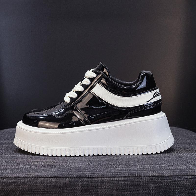 Platform white shoes women's autumn new small height increase versatile muffin shoes casual sports board shoes