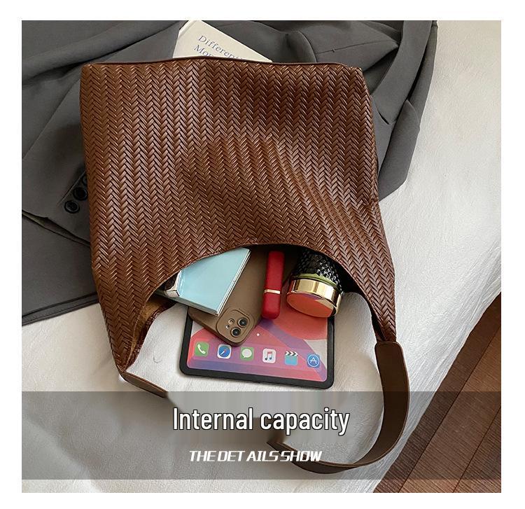 Women's Retro Woven Underarm Crossbody Tote - Solid Color Versatile Handbag