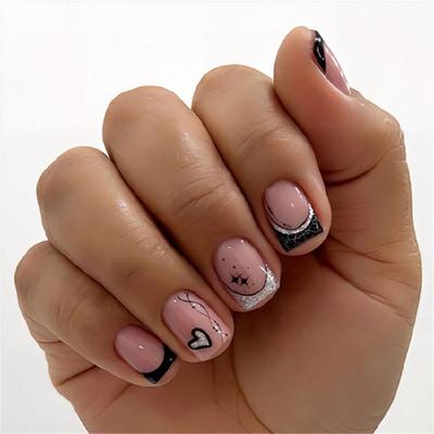 Valentine's Day Press On Nail Short Square False Nail Winter Nail with Heart Designs Stick On Nail Artificial Nail 24Pcs