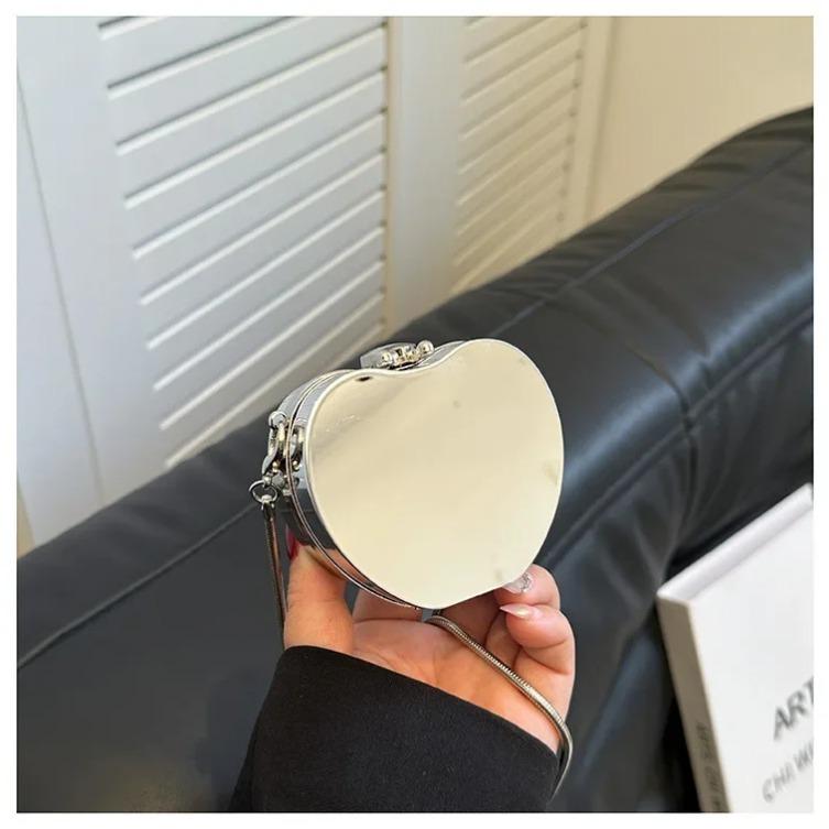 Summer New Messenger Shoulder Bag Women's Fashion Personalized Mini Change Earphones Shoulder Chain Box Bag