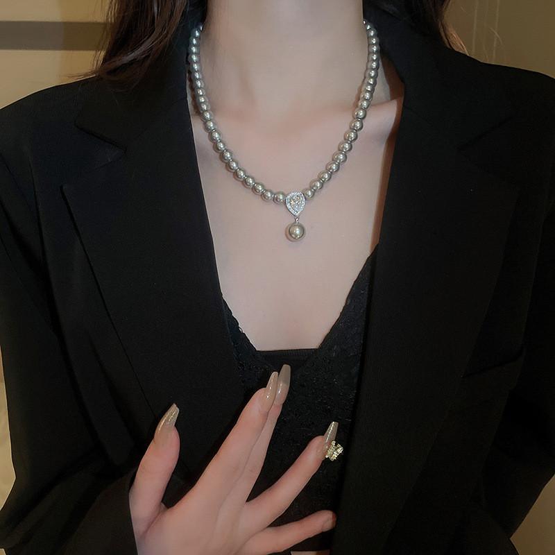 Colar Gota de Pérola Francês Vintage com Adornos de Zircônia para Mulheres Elegantes