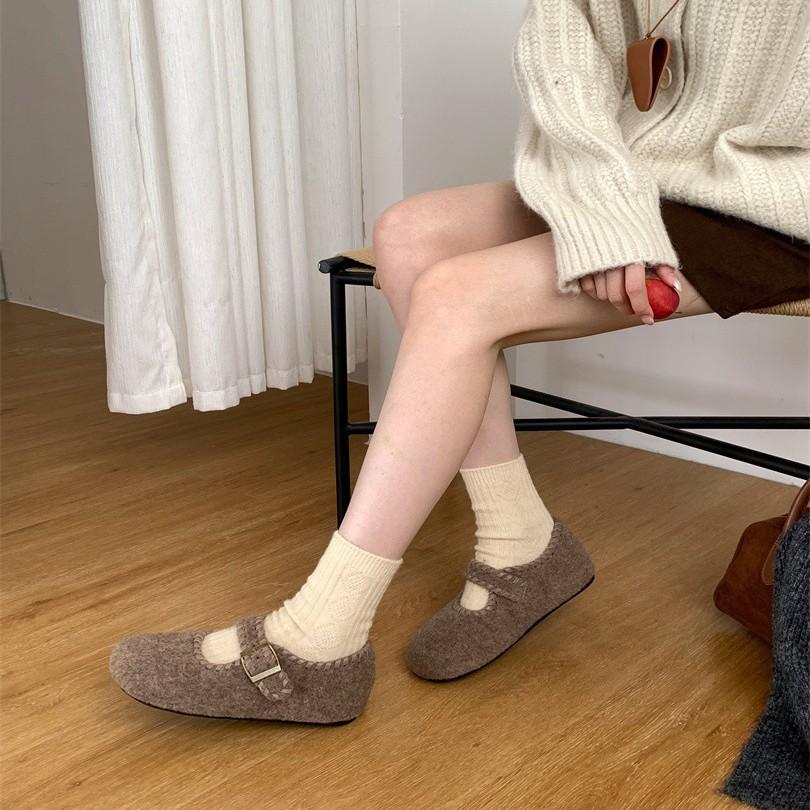 2025 autumn and winter new round head with velvet thick-soled warm women's cotton shoes fashion woven women's single shoes