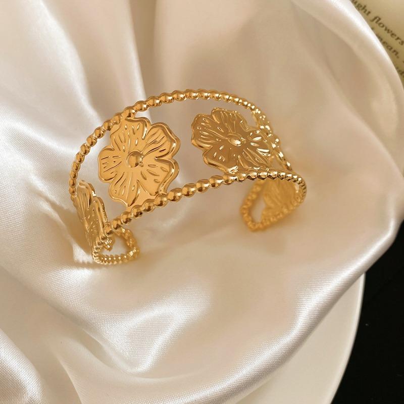 Metal flower pattern opening bracelet casual fashion personality temperament bracelet light luxury niche jewelry