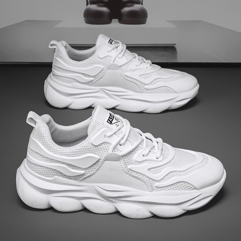 Versatile Men's Spring Casual Running Shoes: Breathable, Lightweight, Thick-Soled, Height-Increasing Trendy Dad Sneakers.