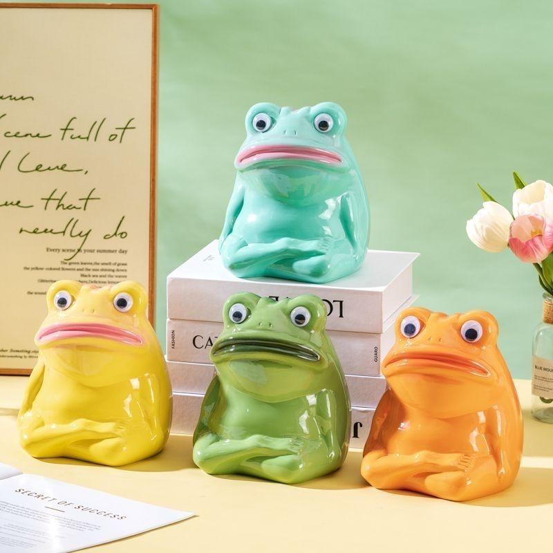 Ceramic Metaphysical Frog Ornament Cartoon Kid's Piggy Bank Creative Wine Cabinet Living Room Desktop TV Cabinet Decorative Gift
