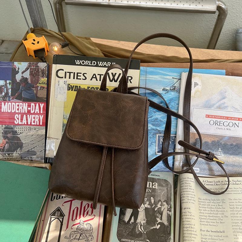 IELGY Рюкзак женский компактный ретро американский коричневый простой универсальный стиль коричневый