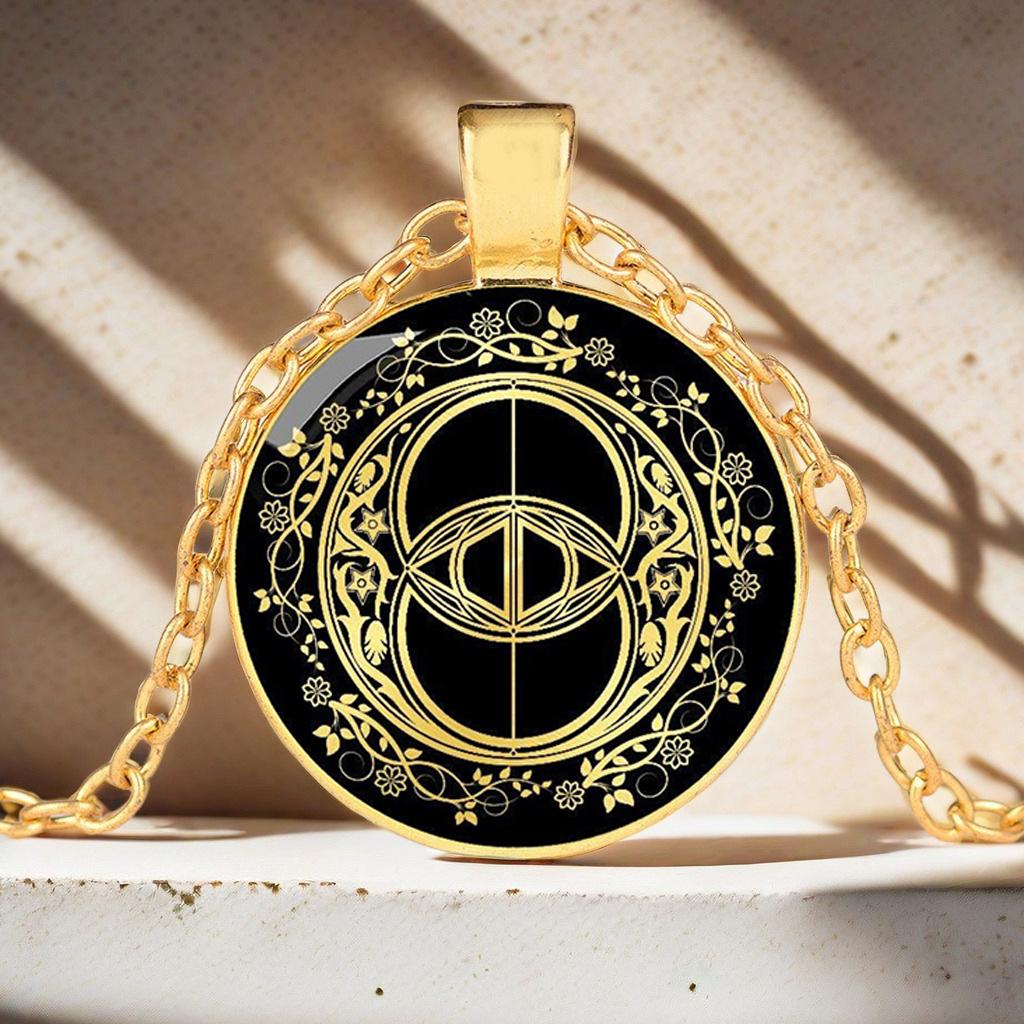 

Chalice Well Necklace Pendant Vesica Pisces Jewelry Suitable for both men and women