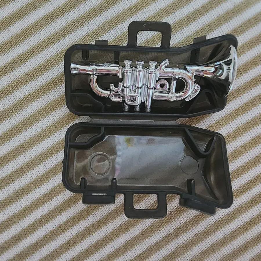 

Поющий эуфониум гача