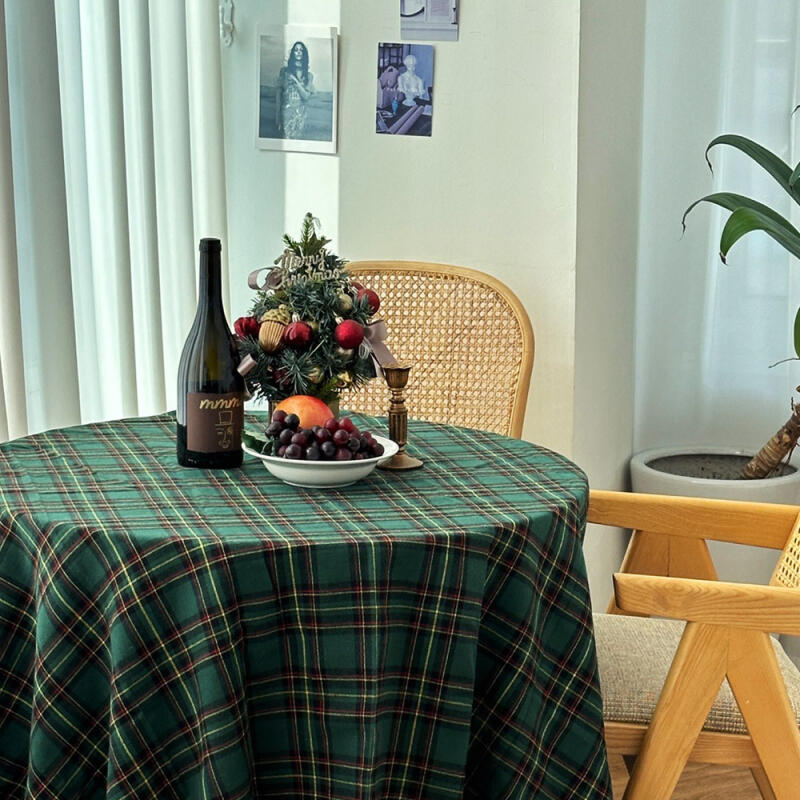 Rough Cushion Holiday Check Tablecloth 2-Person M green