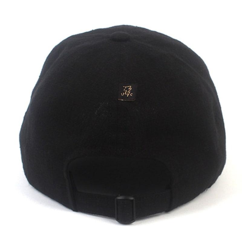 Universal chemistry Kitch Linen Black Ballcap