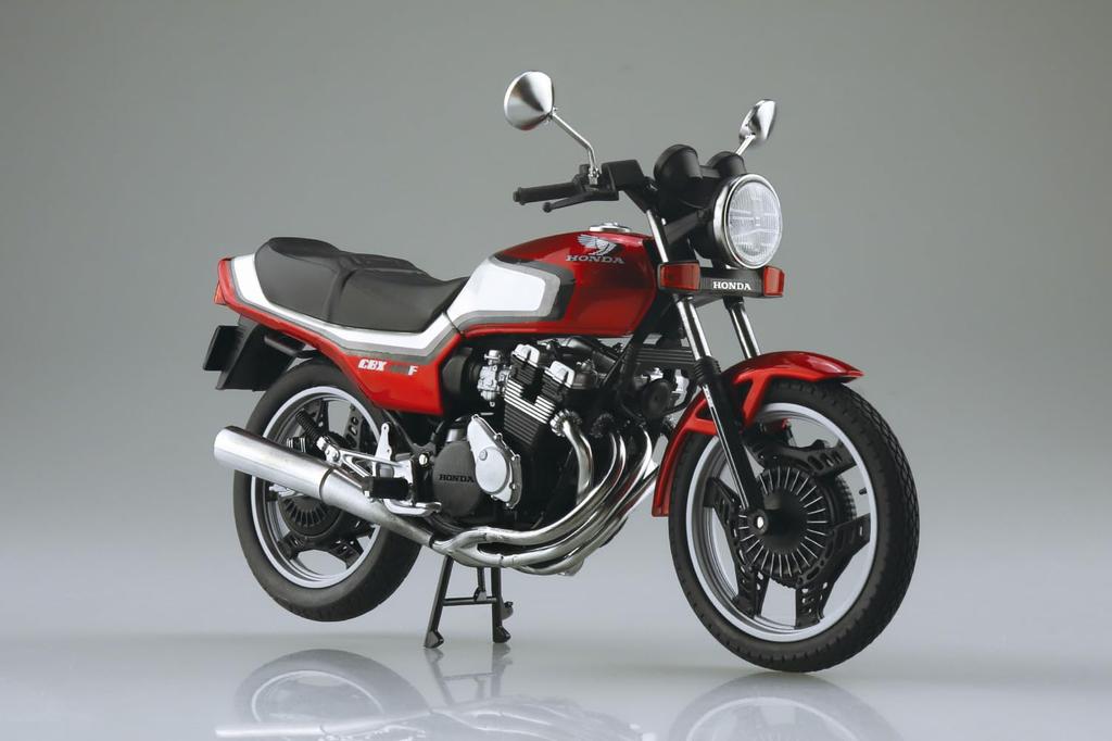 Aoshima Bunka Kyozai Scale Complete Honda CBX400F Motorcycle In Candy Ala Moana Shell White (AOSHIMA) 1/12 Red/Pearl