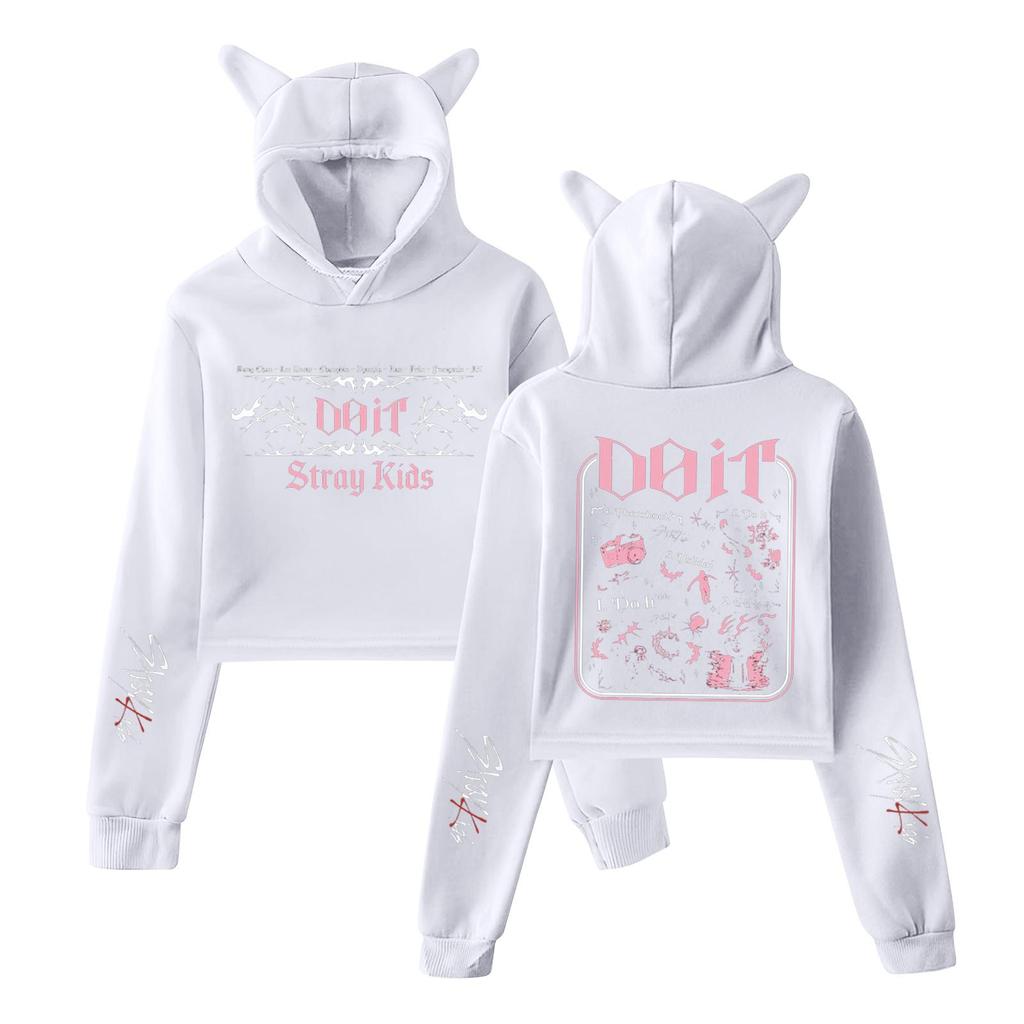 Stylish Women's Hooded Pullover Sweatshirt With Stray Kids Print, Trendy Long-sleeved Top.