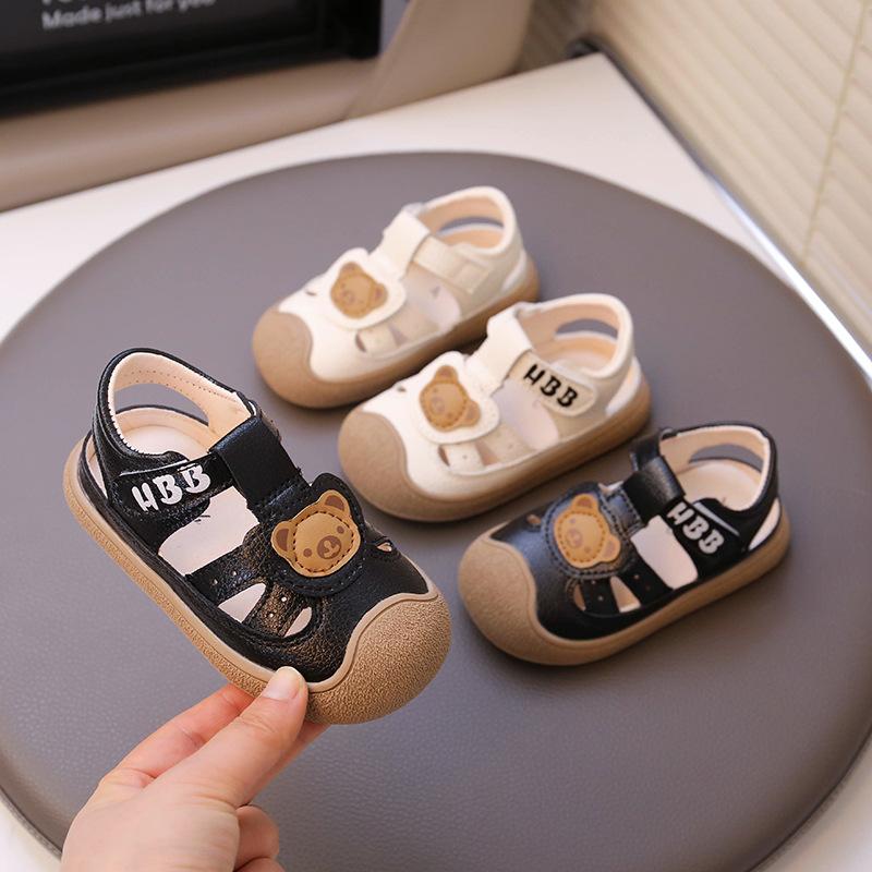 Baotou anti-kick baby sandals 2025 summer new soft-soled non-slip baby toddler shoes Korean version of boys beach shoes