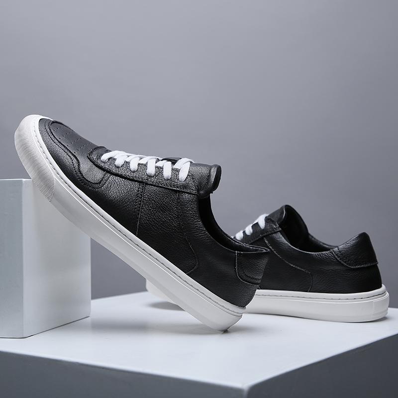 Fashion High Quality Mens Skateboard Shoes Comfortable Sneakers Lightweight Outdoor Male Walking Shoes Genuine Leather Casual Footwear