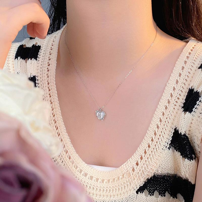 Fantasy Diamond Heart Necklace Princess Style Girl Heart New Collar Chain Necklace Ornament