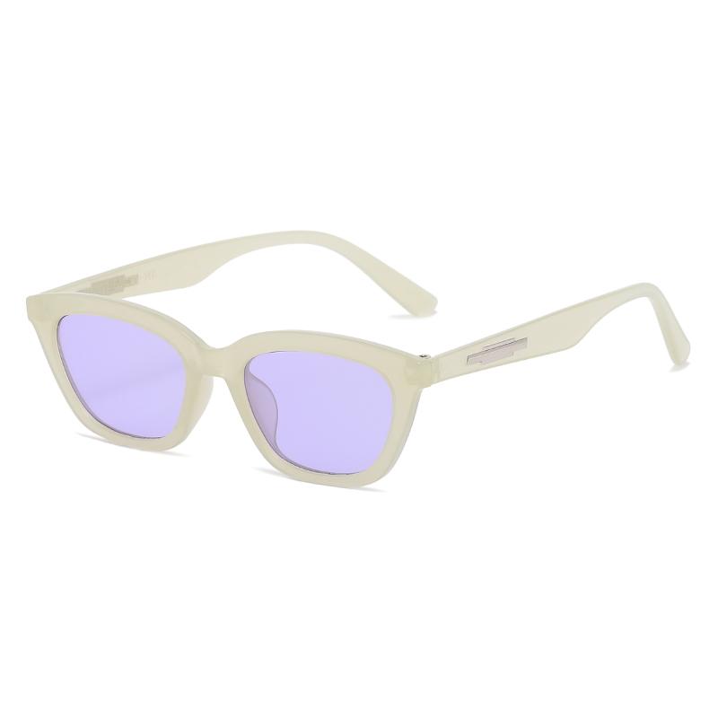 Vintage Cat Eye Sunglasses Women Retro Fashion UV400 Protection Luxury Brand Trending Shades Unisex