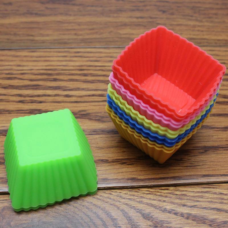 High-grade Silicone Square Cupcake Moulds For Creative And Fun Cake Decorating