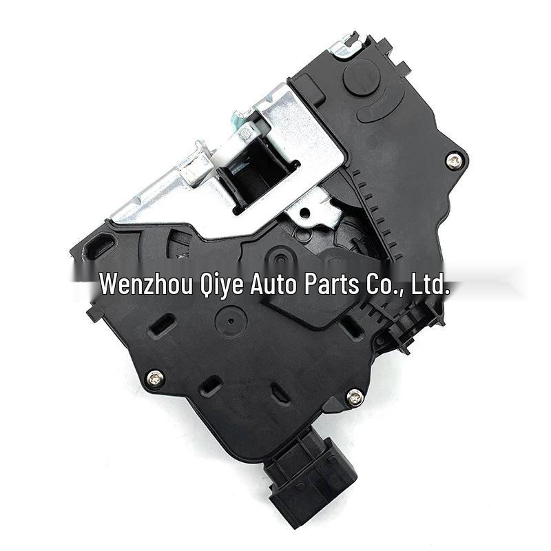 Opel Rear Right Central Locking Module - Part Numbers 55702905, 133257, 5133159