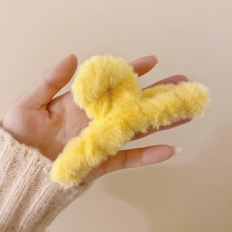 High-End Plush Shark Claw Hair Clip - 2025 Trendy Hair Accessory for Women