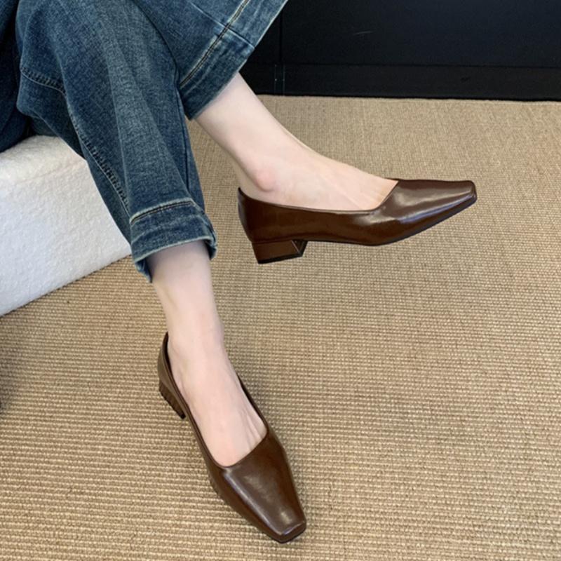 French Style Women's Shoes 2025 New Spring And Autumn Comfy Women Shoes Shallow Medium Heels Commuting Rubber Soled Shoes