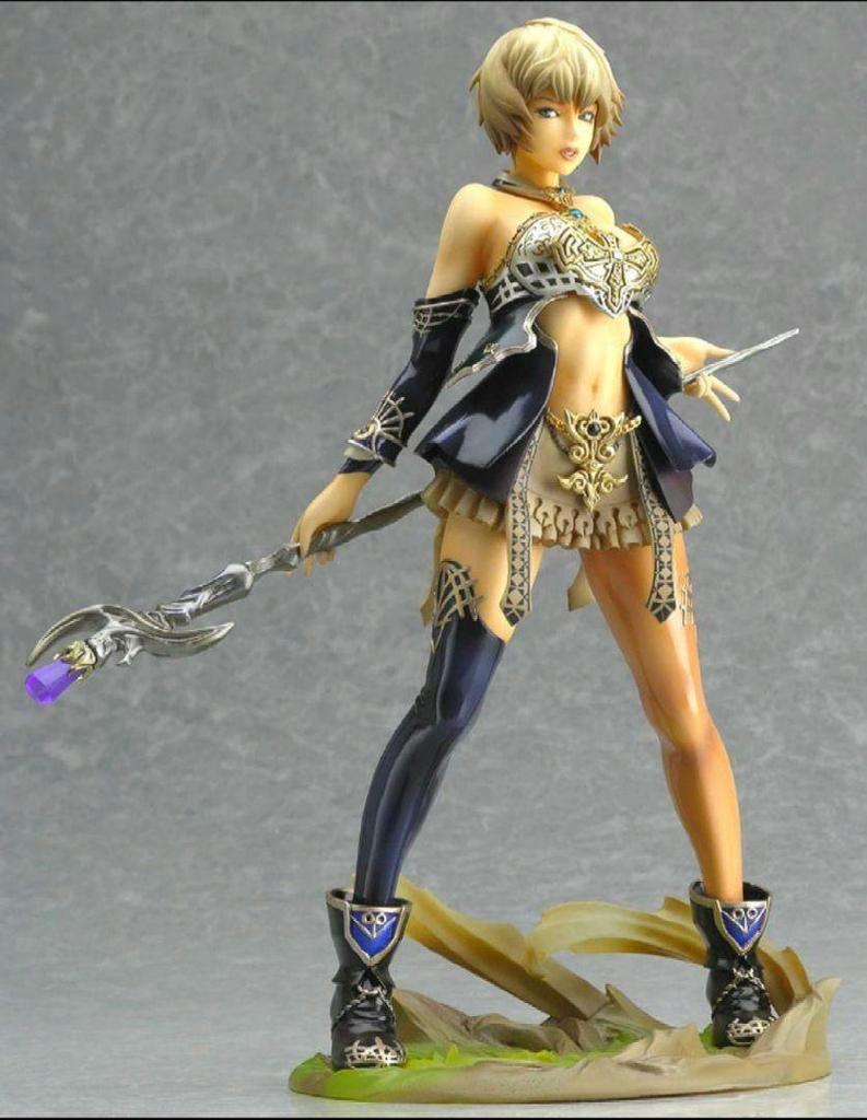 [USED] Lineage II Human Mage 1/8 Scale Figure