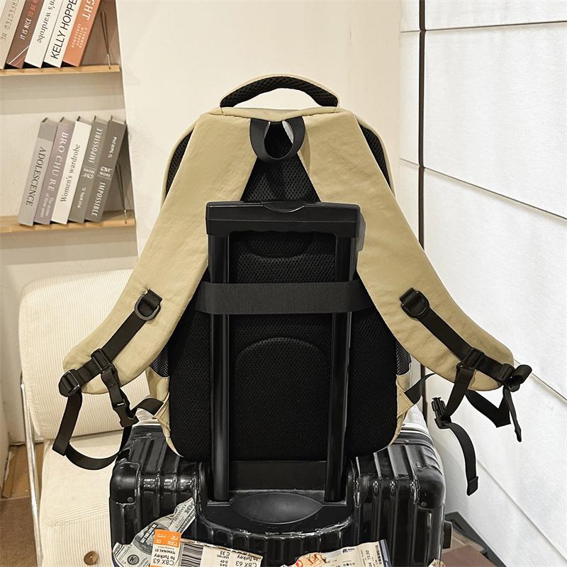 Fashion Backpack for Men & Women – Large Capacity School Bag with Multiple Pockets & Water Bottle Holder – Perfect for Daily Use