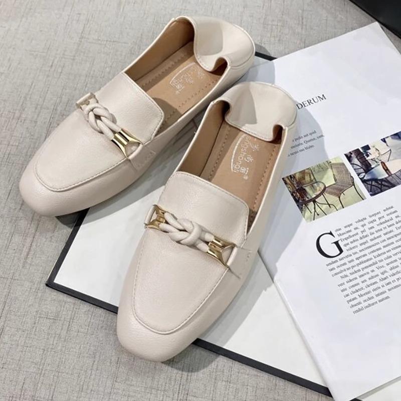 Single shoes women's summer new one-pedal women's shoes versatile Loafu Doudou shoes flat-soled small leather shoes summer and autumn