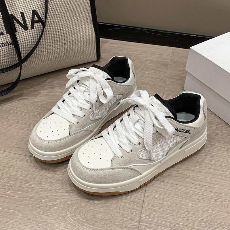 Versatile casual little white shoes women's 2025 autumn new Korean version of simple and fashionable thick-soled low-top imitation leather panel shoes