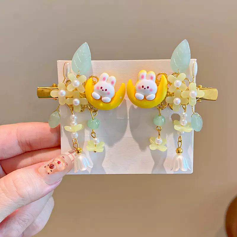 

Children s 2025 Moon Rabbit Tassel Hairpin - Ancient Style Hanfu Accessory