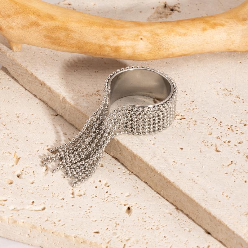 European And American Luxury Tassel Ring Stainless Steel Chain Tassel Ring Adjustable High-Quality Charming Fashionable Jewelry