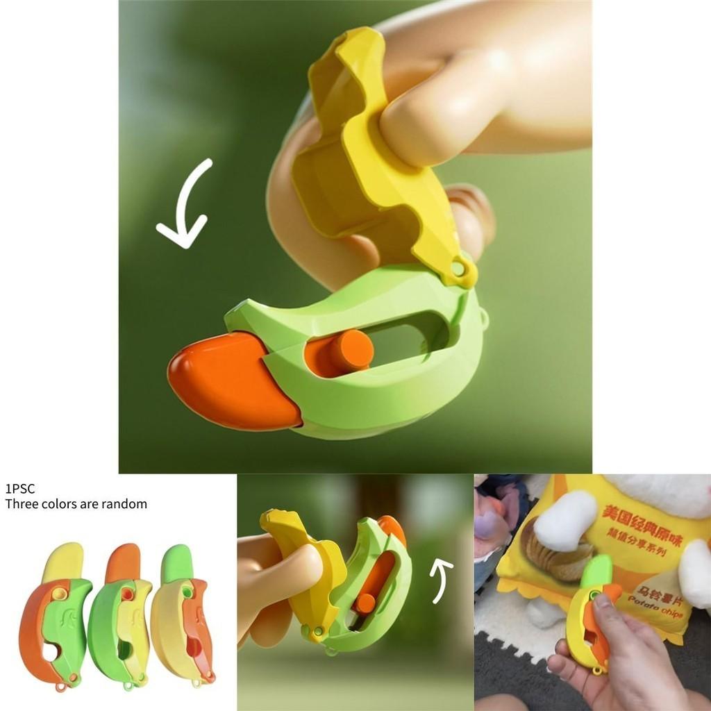 New Gravity 3d Banana Carrot Knife Round Blade Banana Radish Knife Decompression Toy