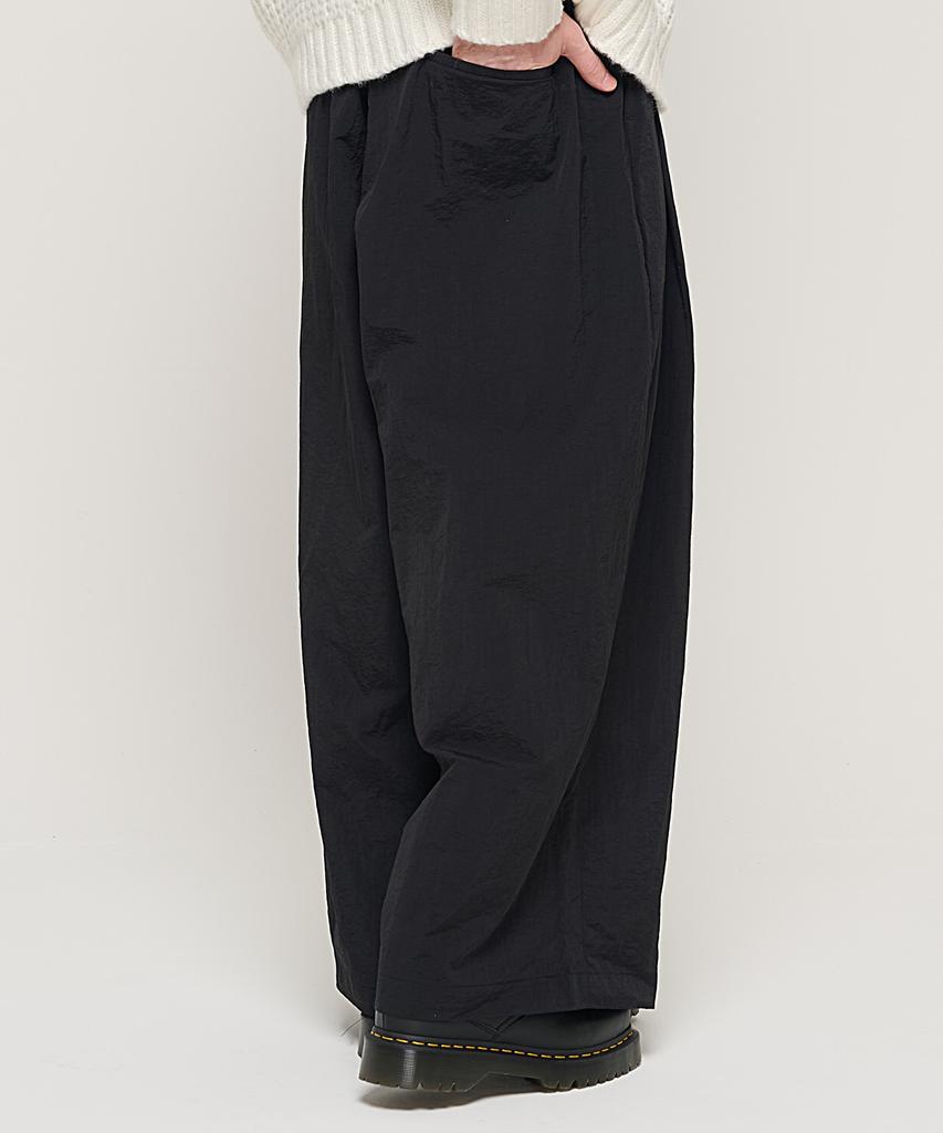 CARGOBROS Wide Nylon Belted Elastic Pants (Black)