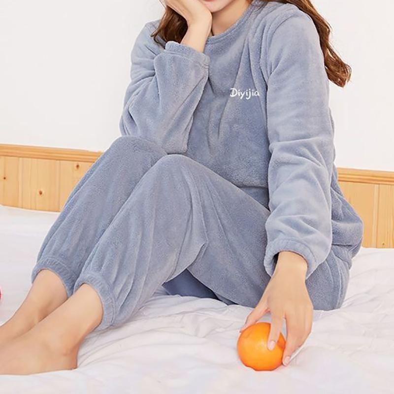 Frauen Samt Pyjama Set Lose Pullover Und Elastische Taille Hosen Hause Casual Warme Fleece Sets Frauen 2024 Herbst Winter