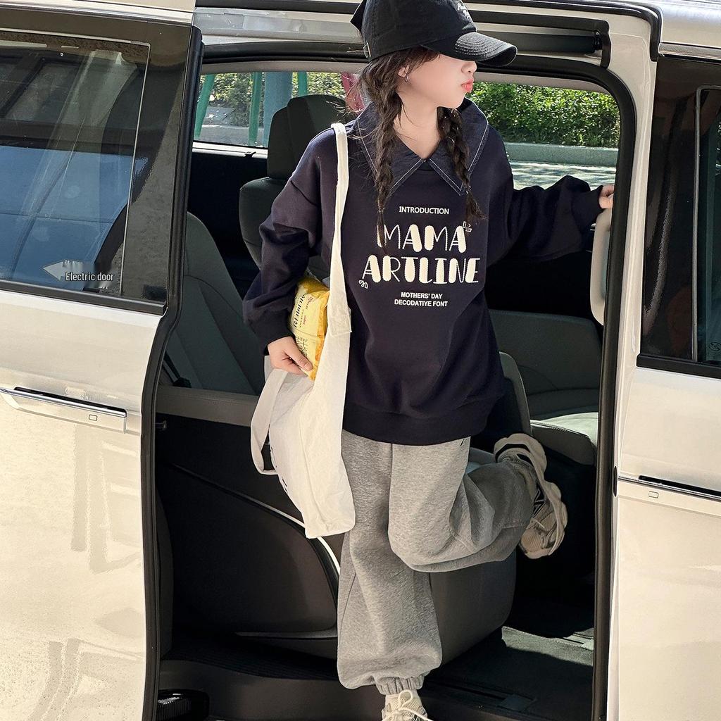 Herbst 2025 Mädchen-Sportbekleidung: Modisches Sweatshirt mit Buchstabenrevers und Hosen-Set