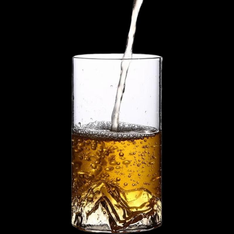 Taza de Cristal con Vista a Montaña de Iceberg