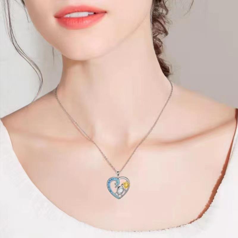 New Women's Love Necklace Female Animal Creativity Turtle Beach Diamond Pendant