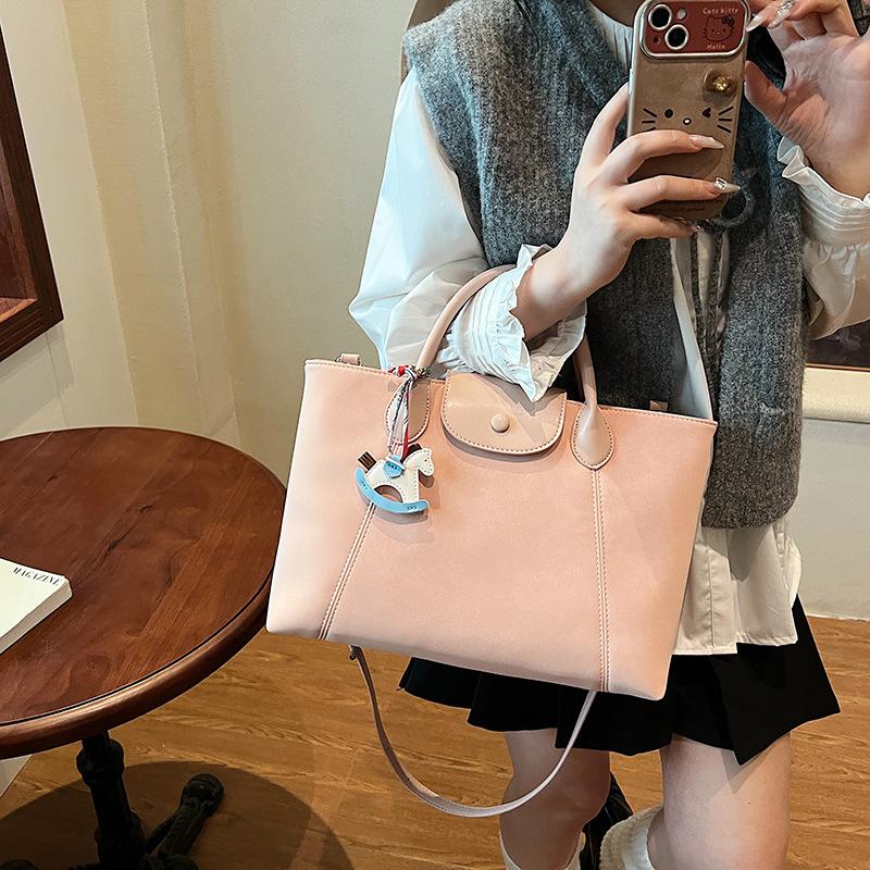 Simple and Popular Casual Portable Bag, Women's Versatile Fashion Contrasting Color Messenger Bag, Personalized Retro Shoulder Bag