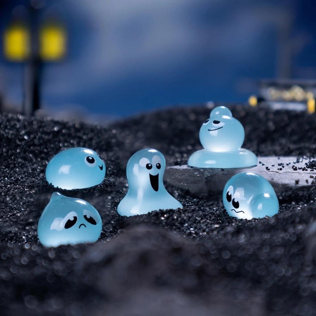 8Pcs Luminous Mini Resin Ghost Figurine Water Spirit Collectible Bonsai Statues For Room Diy Craft Miniature Garden Decorate