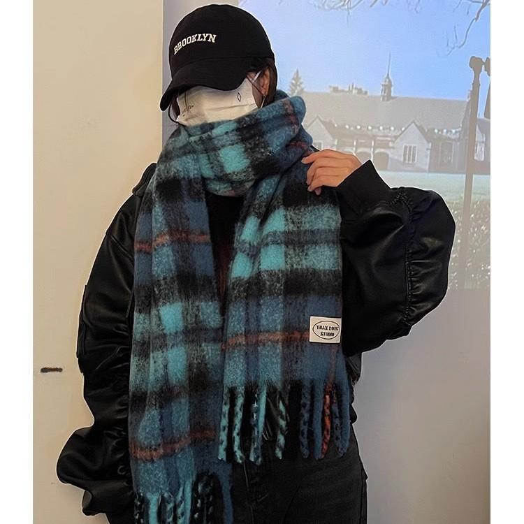 Autumn and winter plaid scarf women's winter high-end sense new versatile warm couple scarf shawl Korean explosion