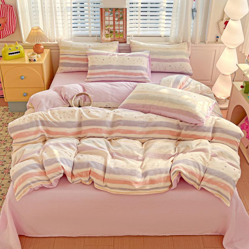 Breathable Washable Cotton Gauze Bedding Set: Double-Layer Duvet Cover, All-Season Bed Sheets (4-piece) for Dorms.