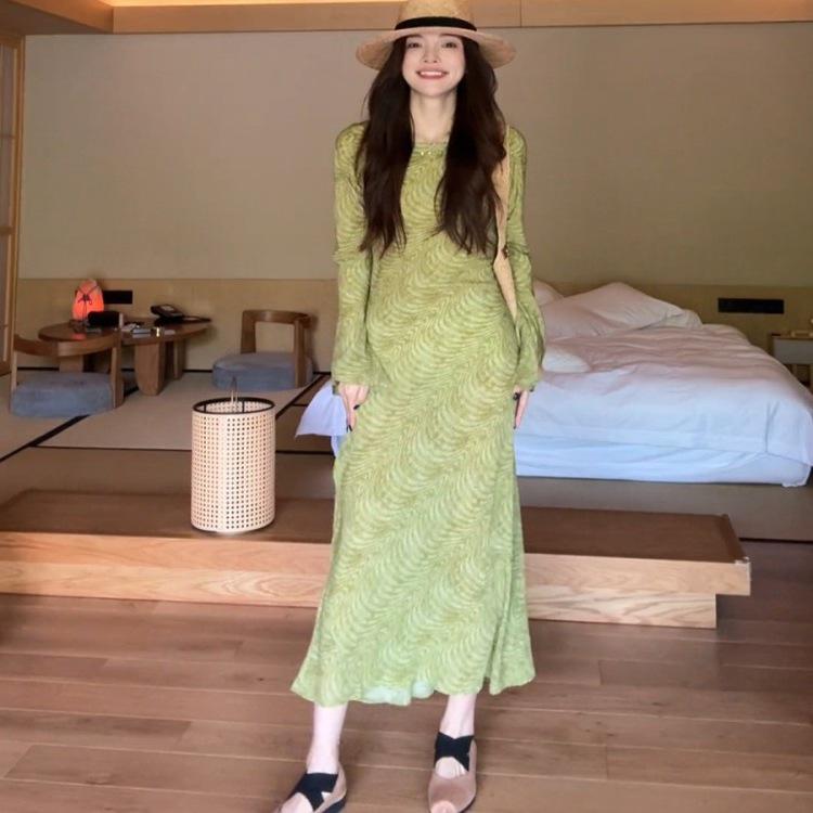 2026 French Retro Slimming Long Sleeve Summer Dress for Women S