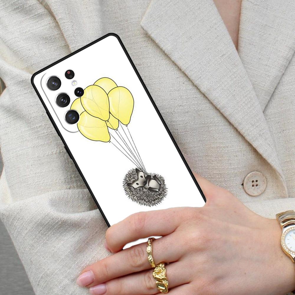 Hedgehog and Balloon Cell Phone Case for Samsung Galaxy S26 Ultra S25 S24 S23 S22 S21 S20 Note10 Cover