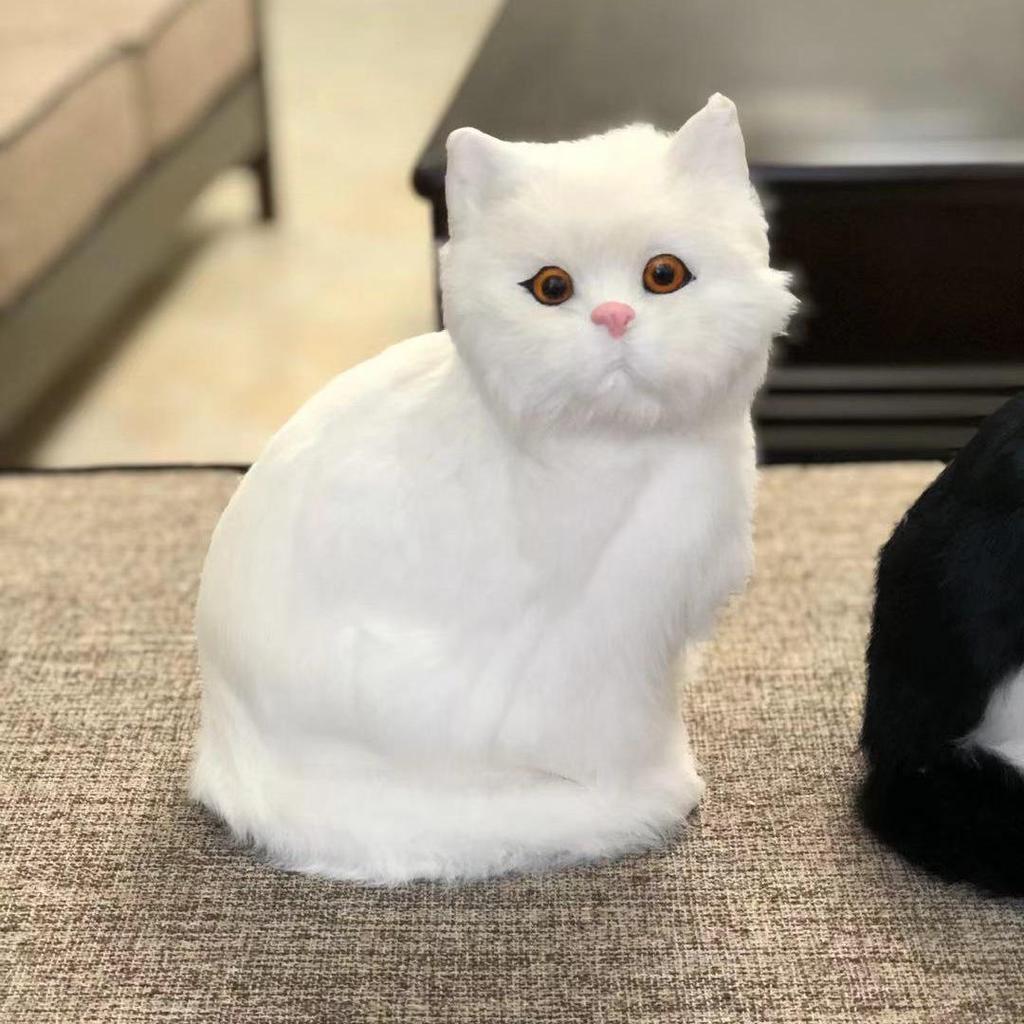 Simulated Kitten Squatting Cat Fur Craft, Zodiac Animal Figurine Toy for Dogs, Cats, and Rabbits.