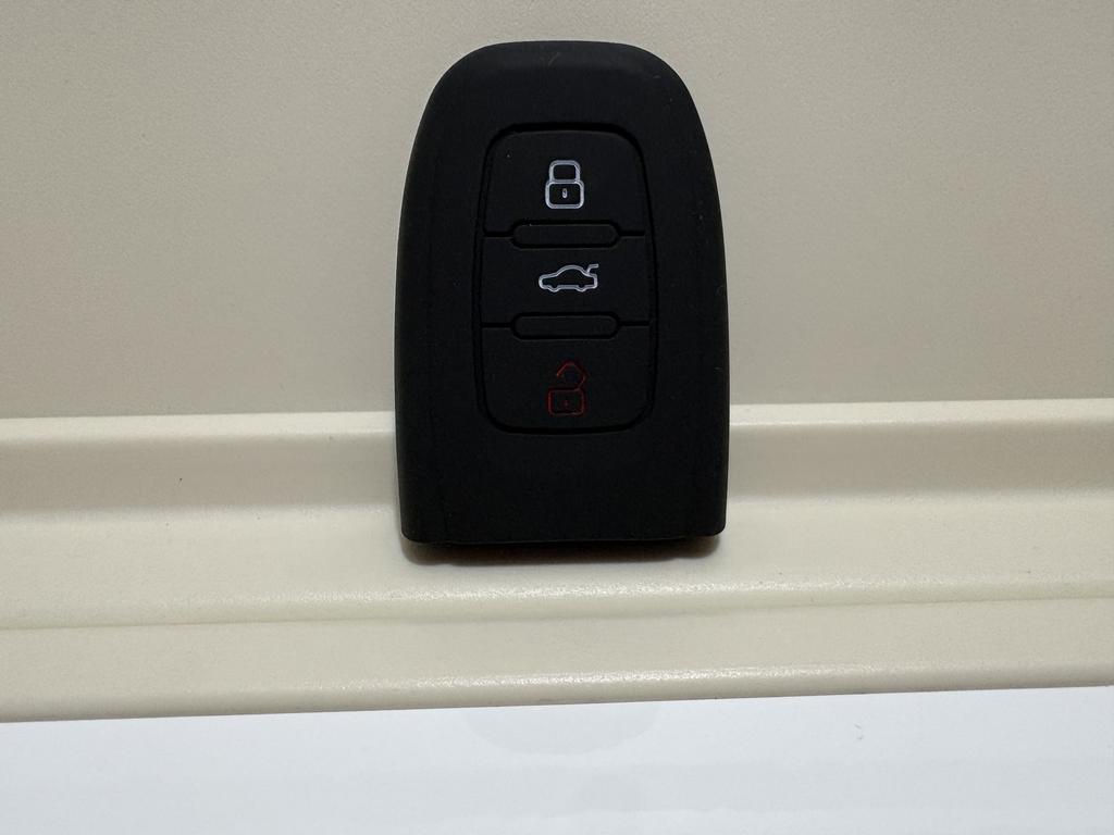 Suitable for Changan CS75PLUS Key Cover UNI-V Key Case CS35PLUS Yidong Silicone Protective Cover Lumin