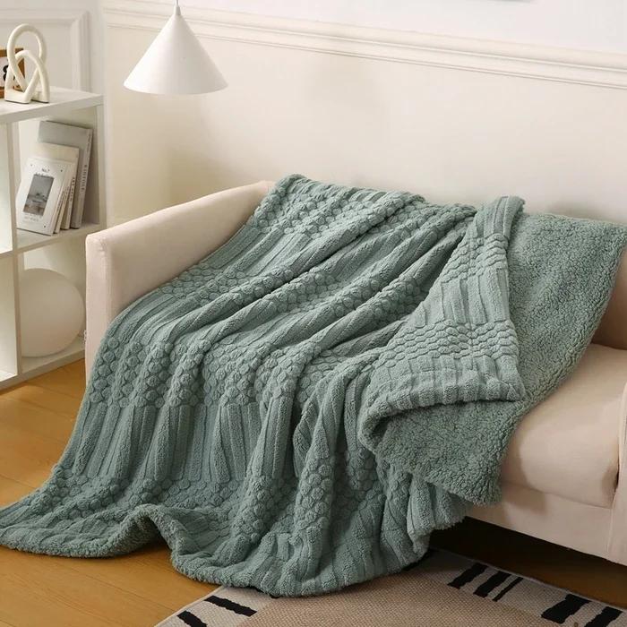 

2025 Однотонный Зимний Тафу Жуншу Хлопковый Бархат Дуду Двухслойный Цветной Чехол-одеяло для дивана из шерсти ягненка 95X150CM 1pcs