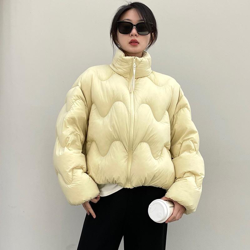 Womens Short Puffer Jacket 90% White Duck Down Lightweight Wave Warm Winter Coat