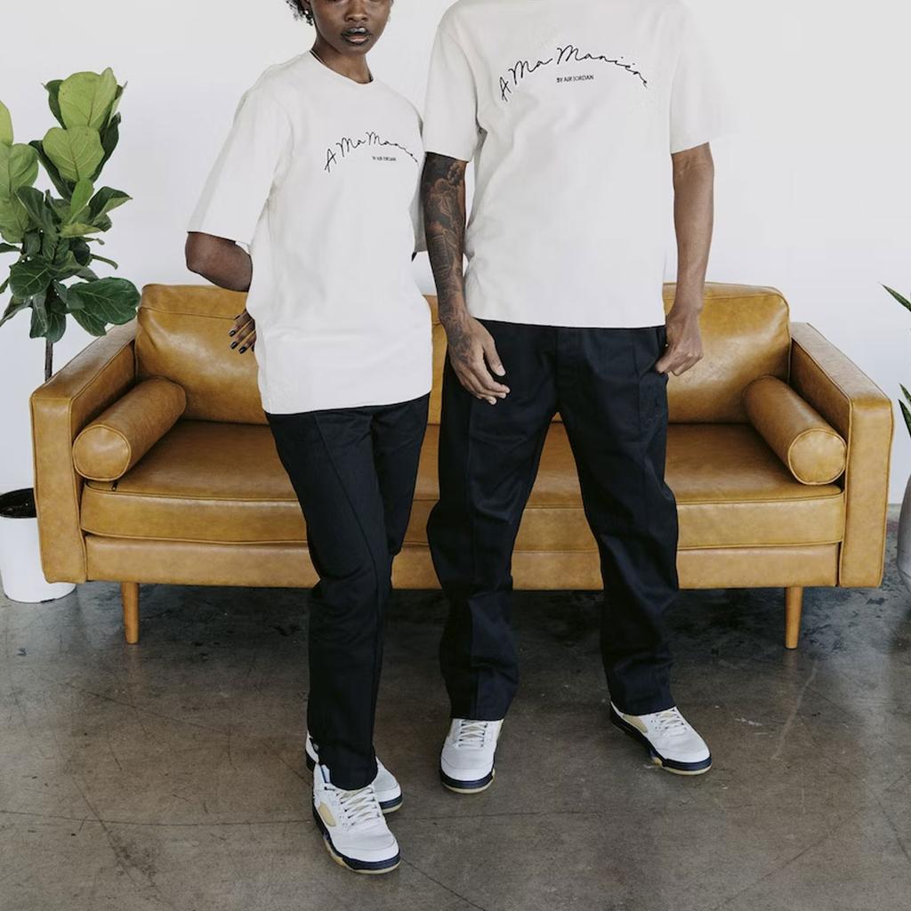 Jordan X A Ma Maniére T-shirt à manches courtes et col rond avec imprimé logo brodé vintage Unisexe Hauts Blanc FN0610-104