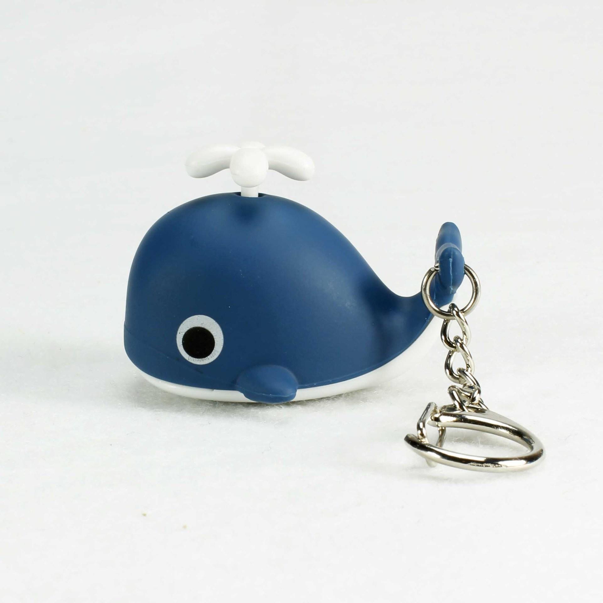 Figurines d'action Baleine Lumineuse LED Sonore Mignonnes Anime Petits Animaux Marins Porte-clés Modèle de Décoration Pendentifs Jouets Pour Enfants Cadeau blue